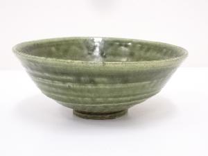 作家物　緑釉茶碗